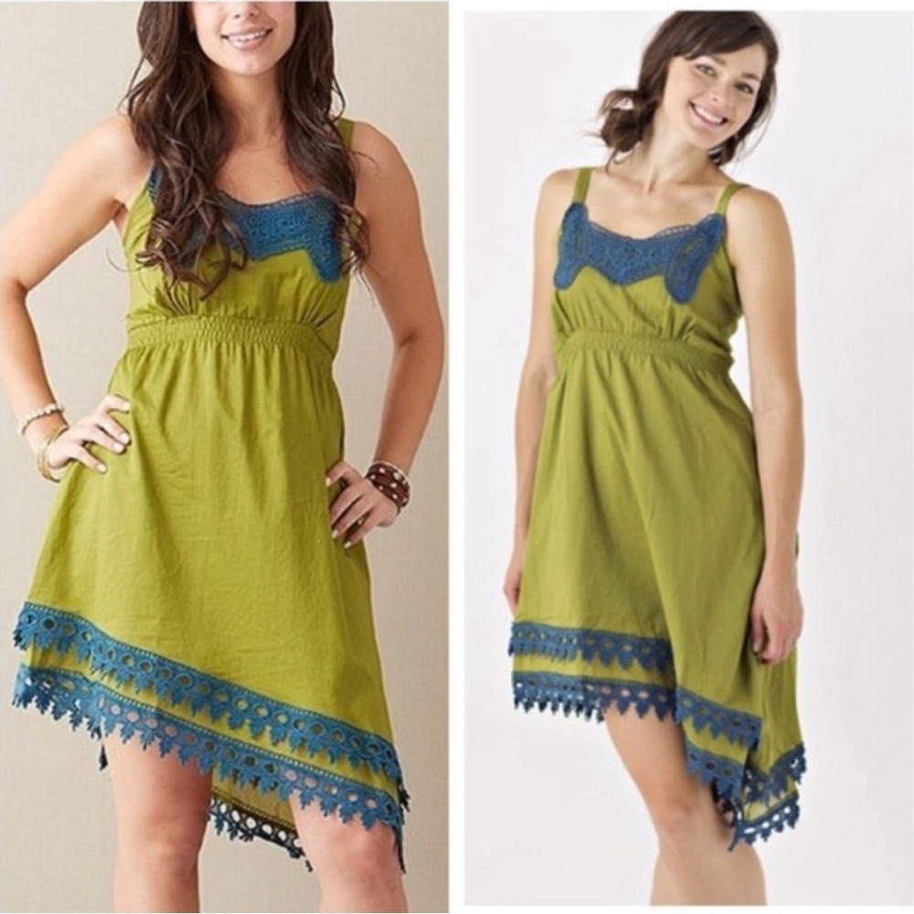 Matilda Jane Summer Breeze Asymmetrical hem Dress crochet detail Sz XS